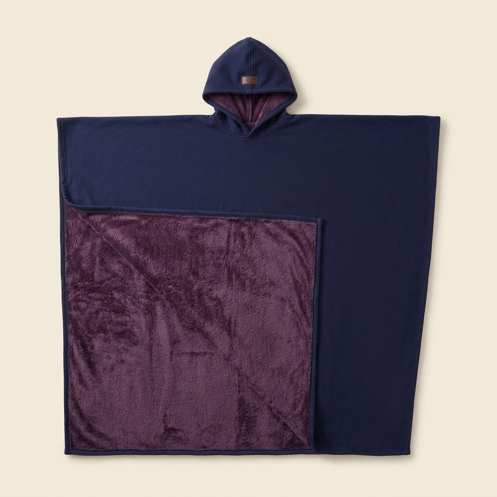 Plaid à capuche et manches Moelune en polaire, coloris violet foncé